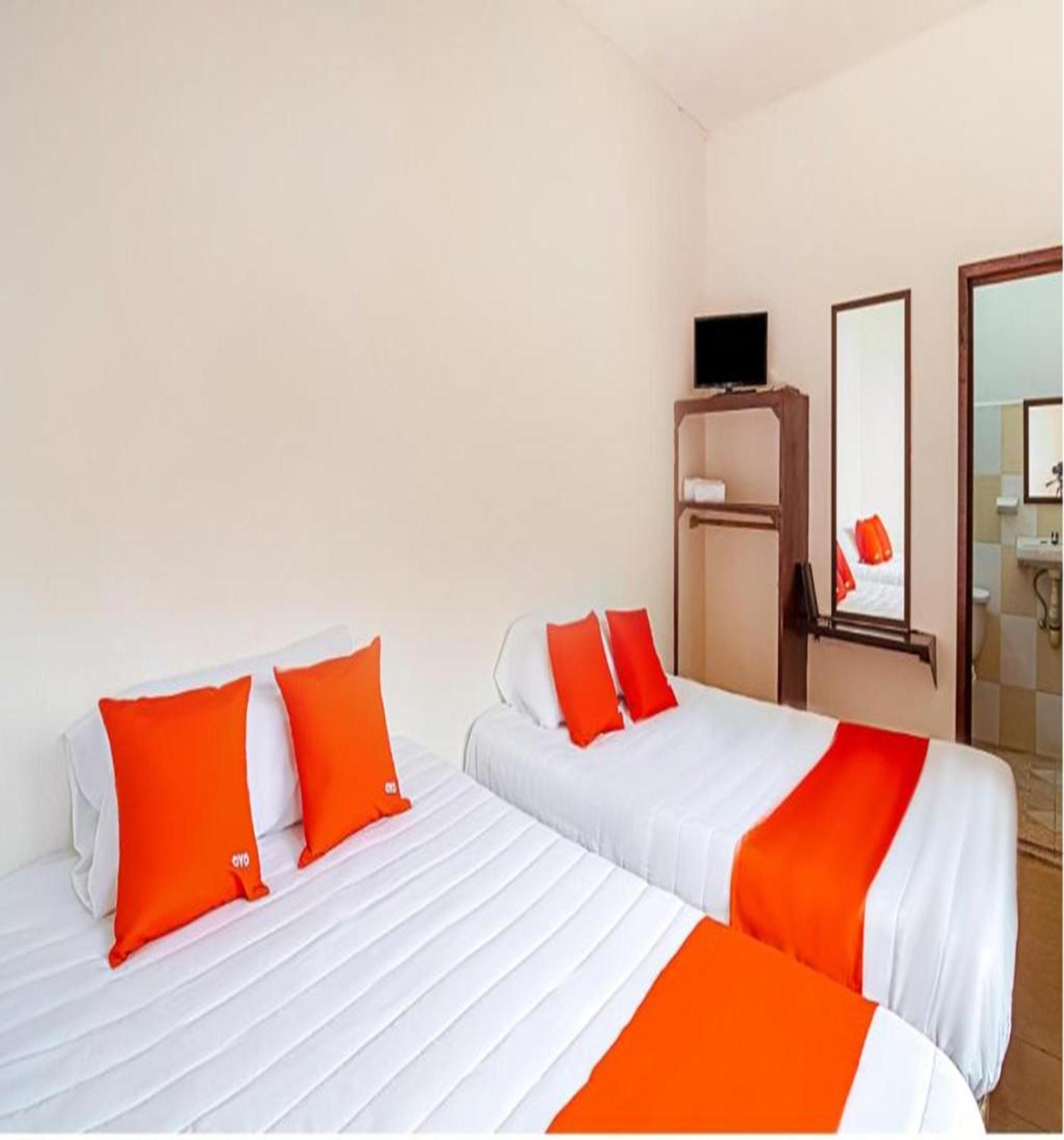 Oyo Hotel Posada Los Faroles,Tabasco ビジャエルモッサ エクステリア 写真